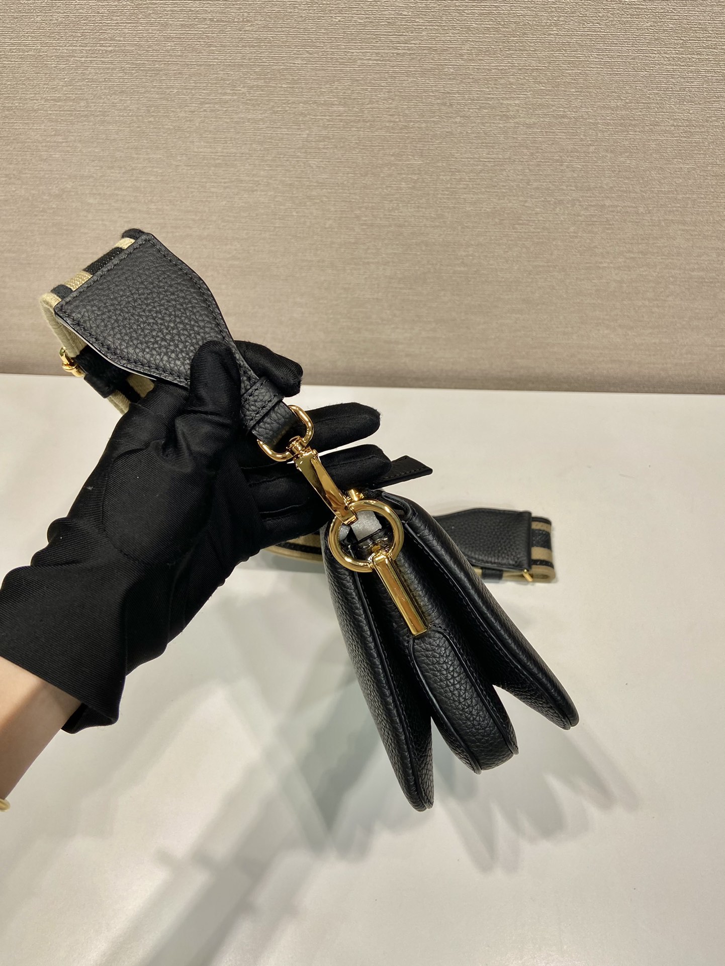 Pra*a leather shoulder bag-1bh194-25*14*6.5cm