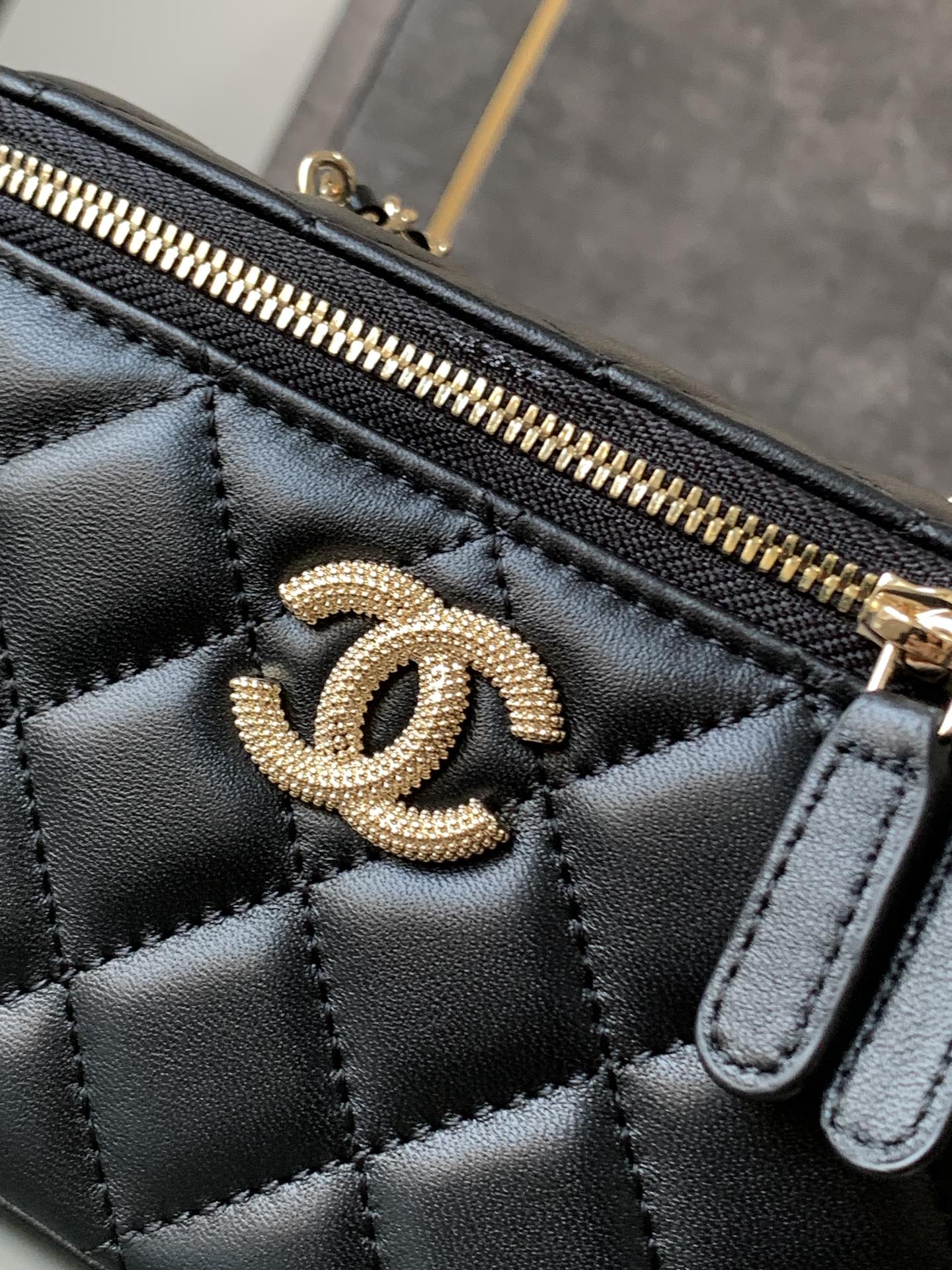 Ch@nel Cosmetic Bag-10X17x8CM