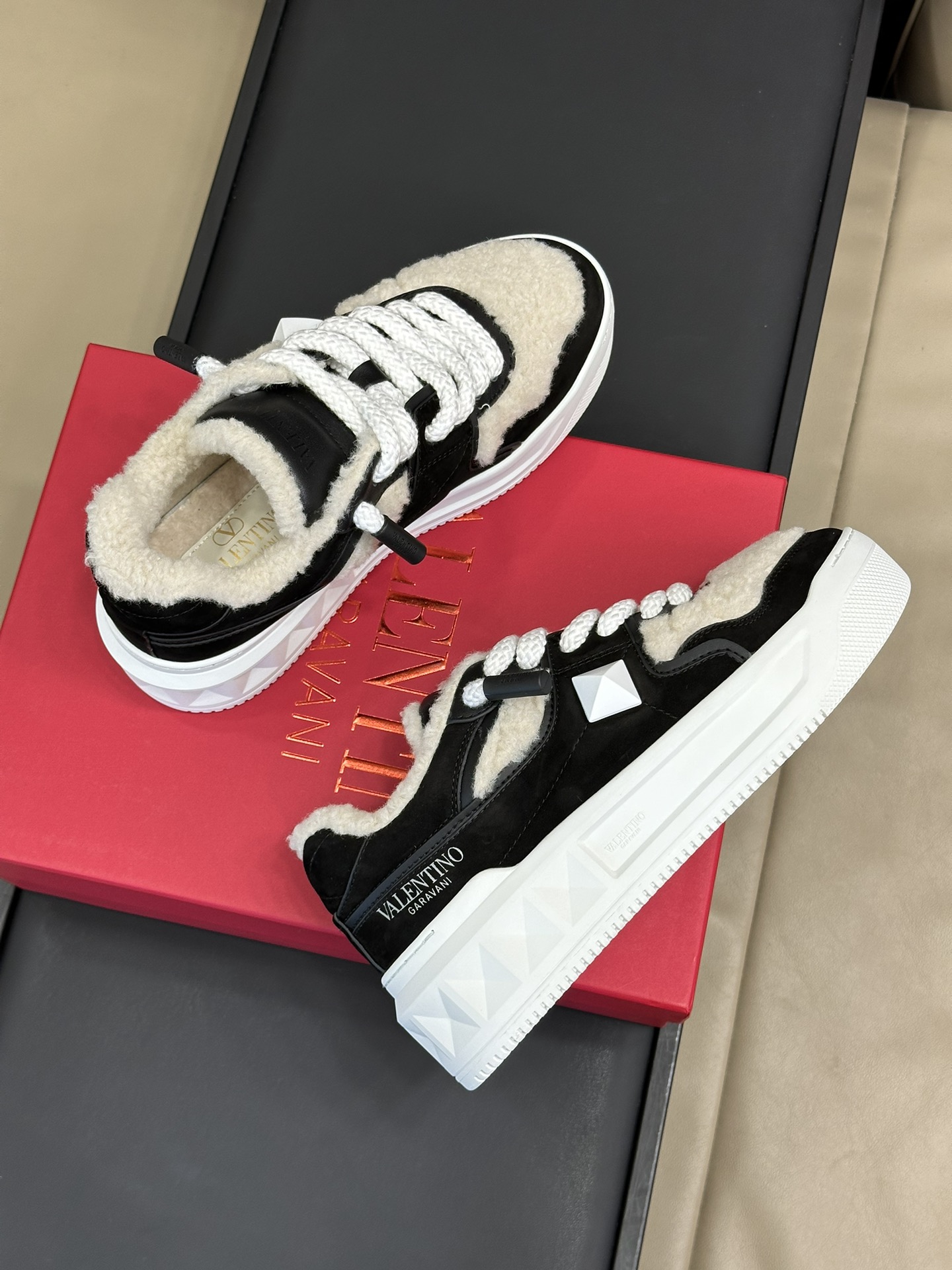 Valentino Sneakers