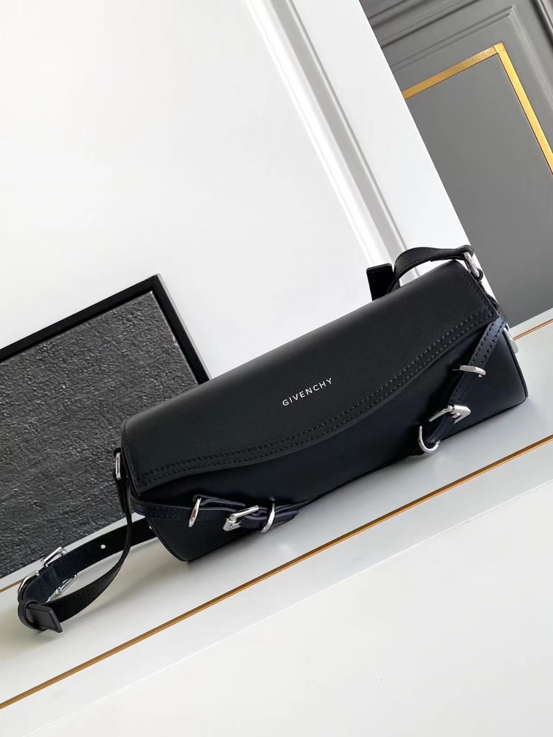 Givenchy Voyou Roller Bag-25*10*13CM