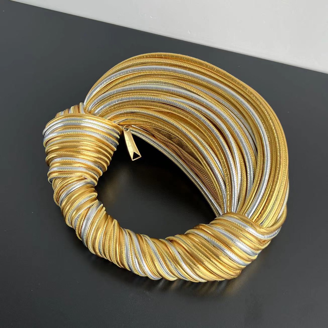 B0tt*ga jodie-28x23x8cm