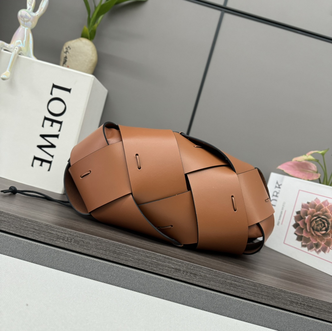 Lowee Debossed Textured Bag-38*18*17CM