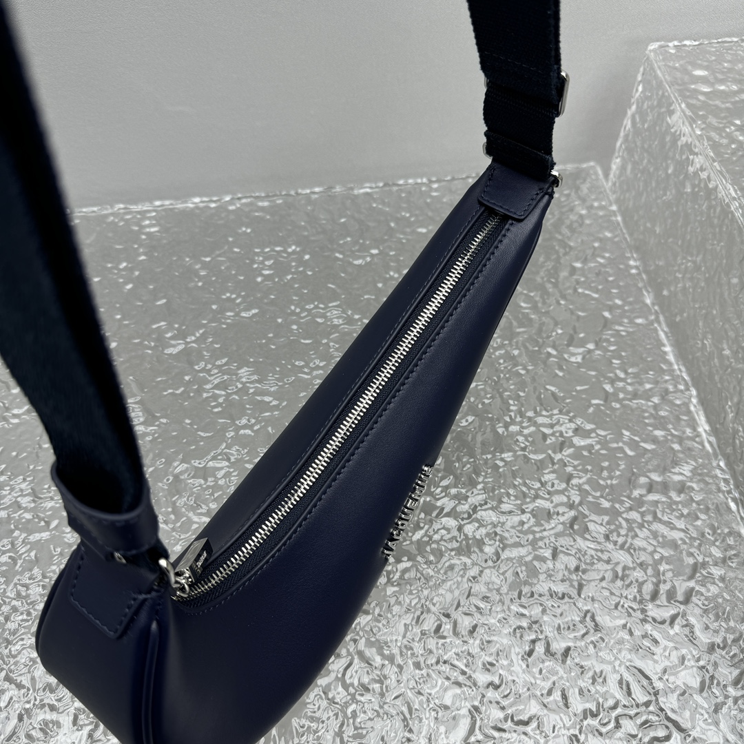 nike x Ja*qvemvs le swoosh crossbody bag-30*8.5cm