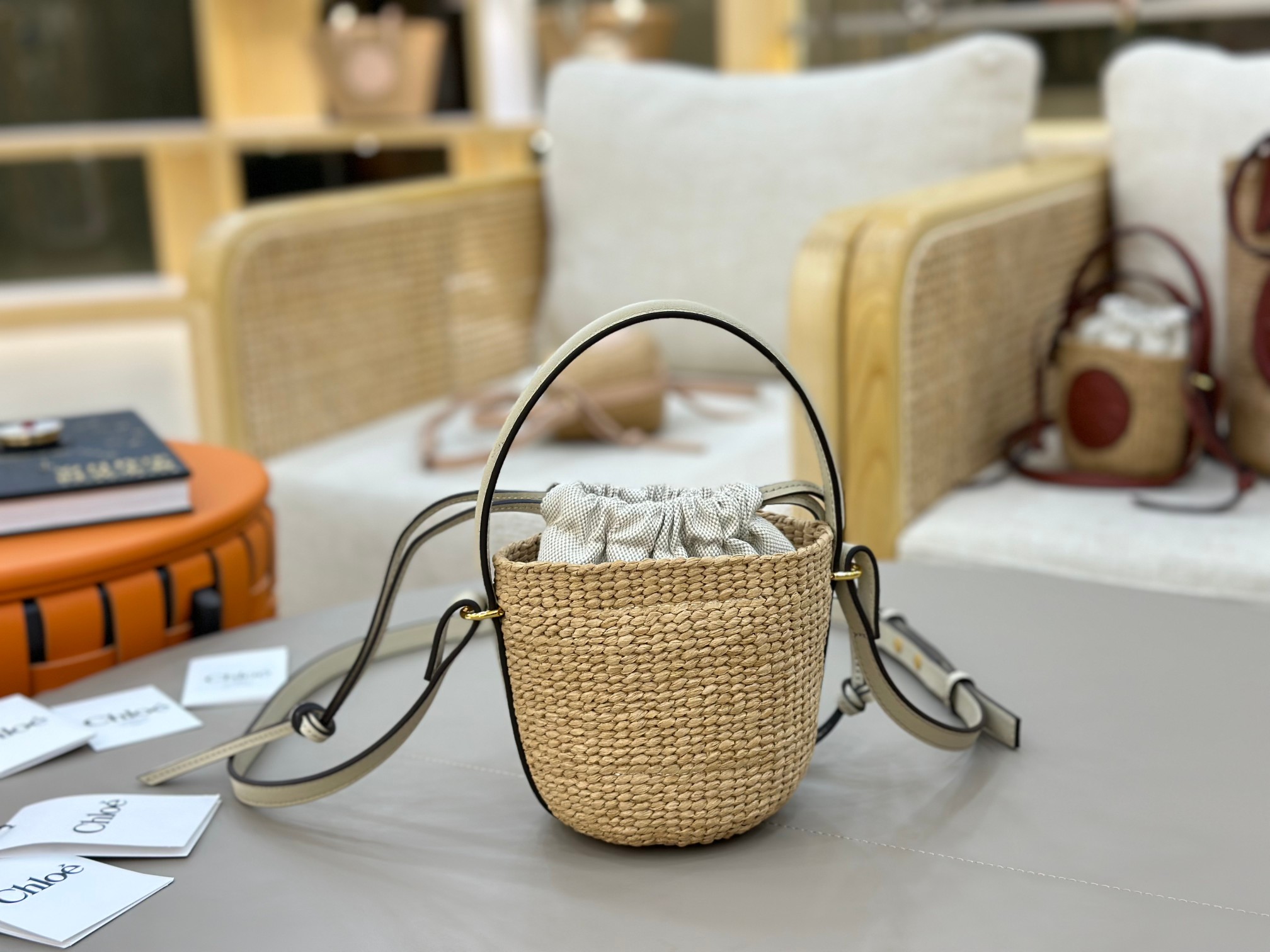 Ch10é mini horse medal basket in natural fibers-14x12.5x14cm