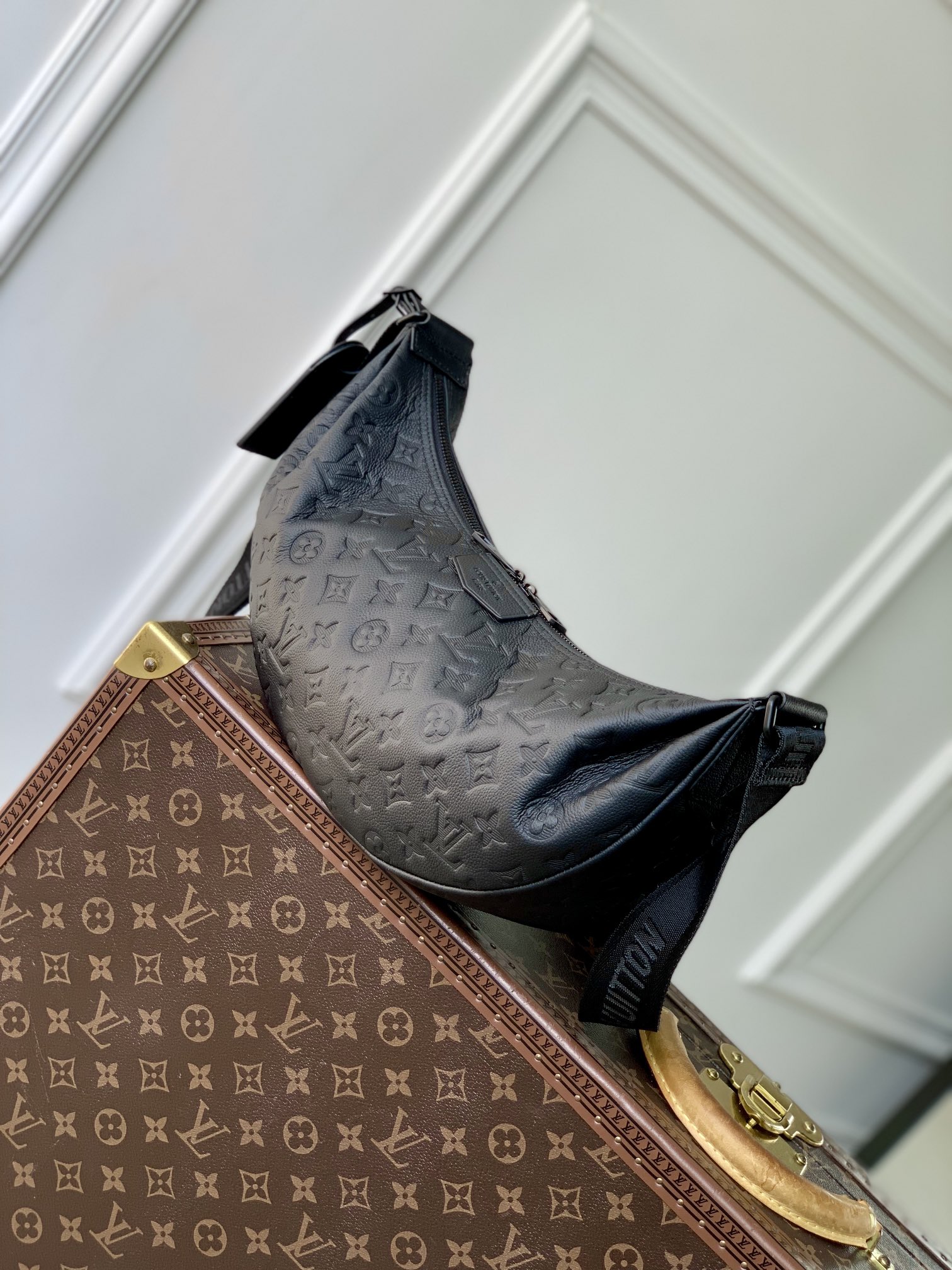 l0vis Vvtt0n hamac bag-19 x 10 x 39cm