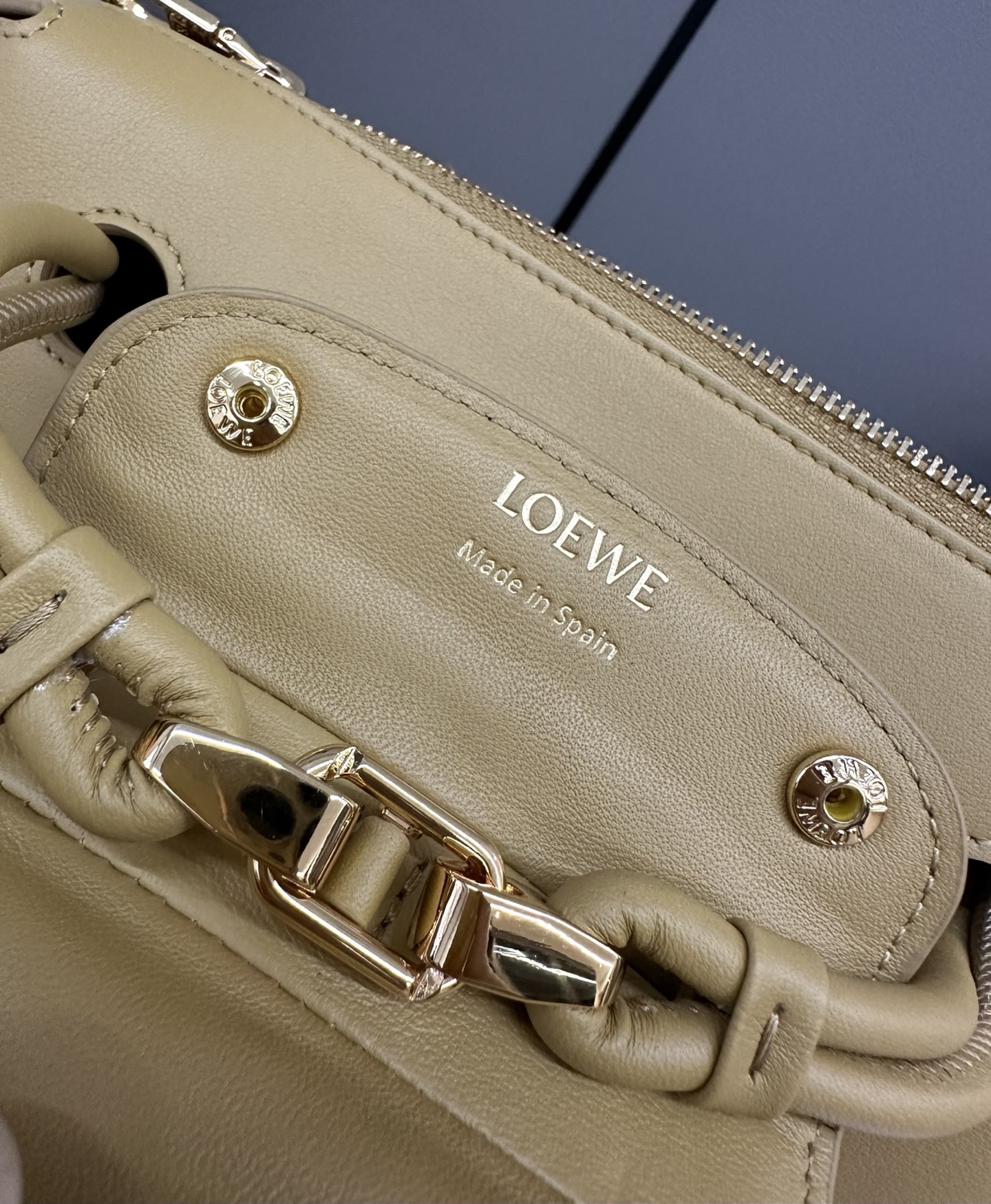 Lowee Madrid Bag-23.5*10*19CM