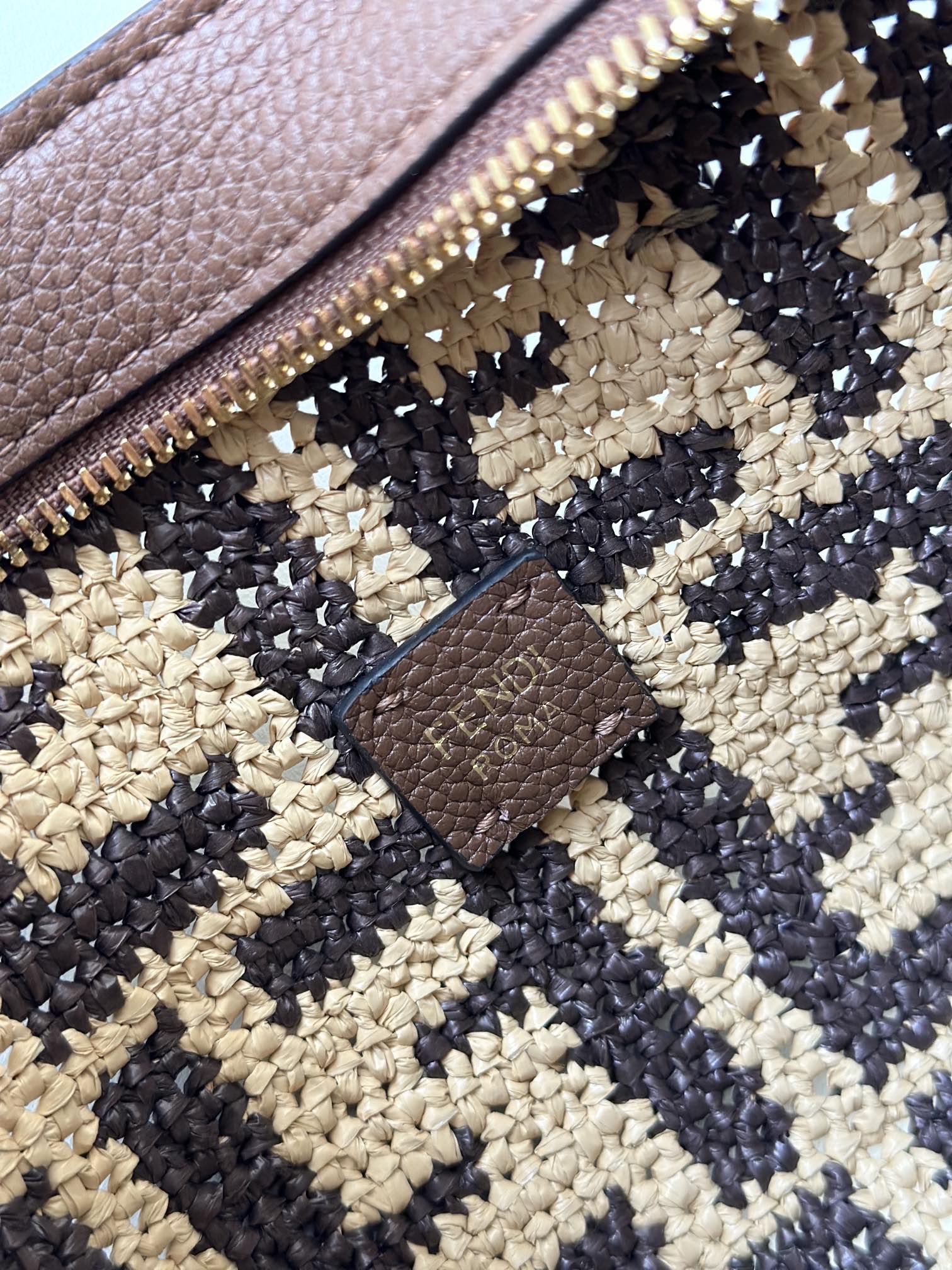 F**di tote-15.5/11/13cm