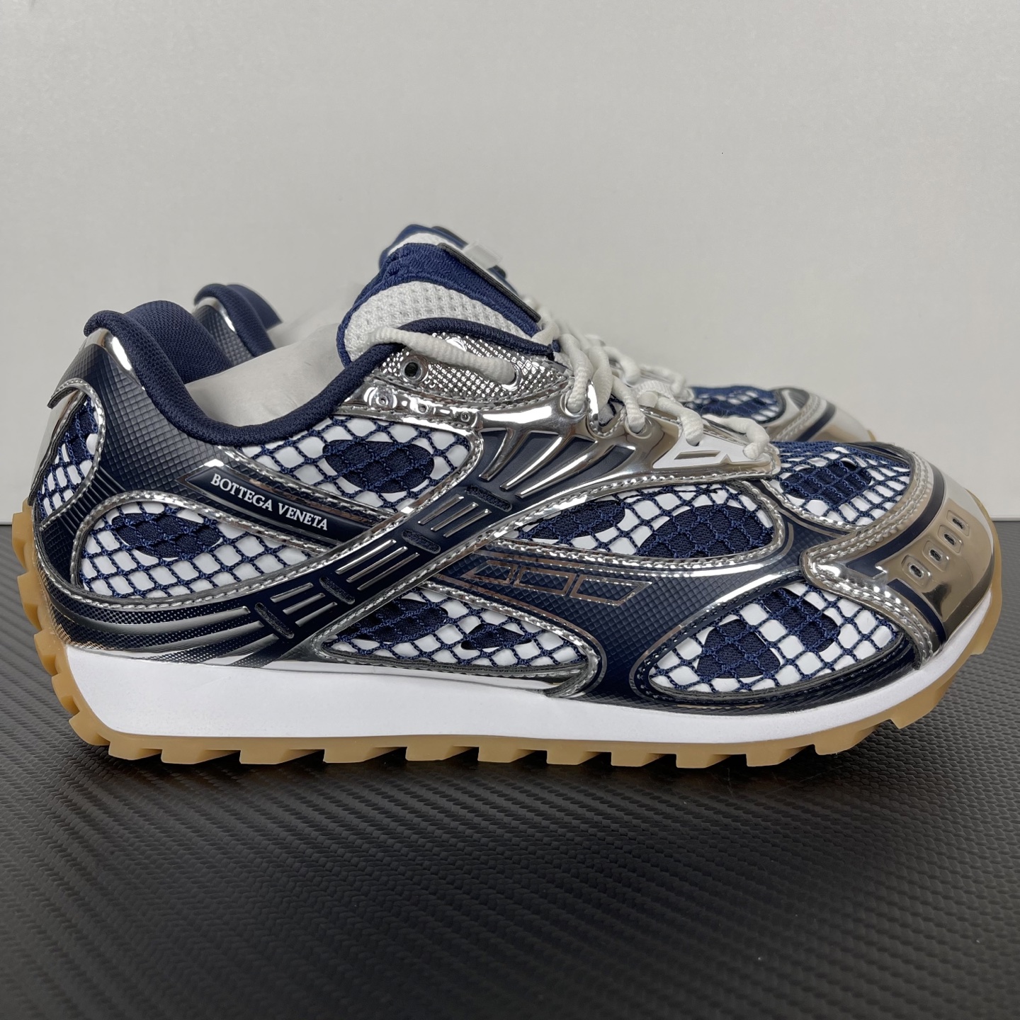 B0tt*ga Ven*ta Orbit Sneaker