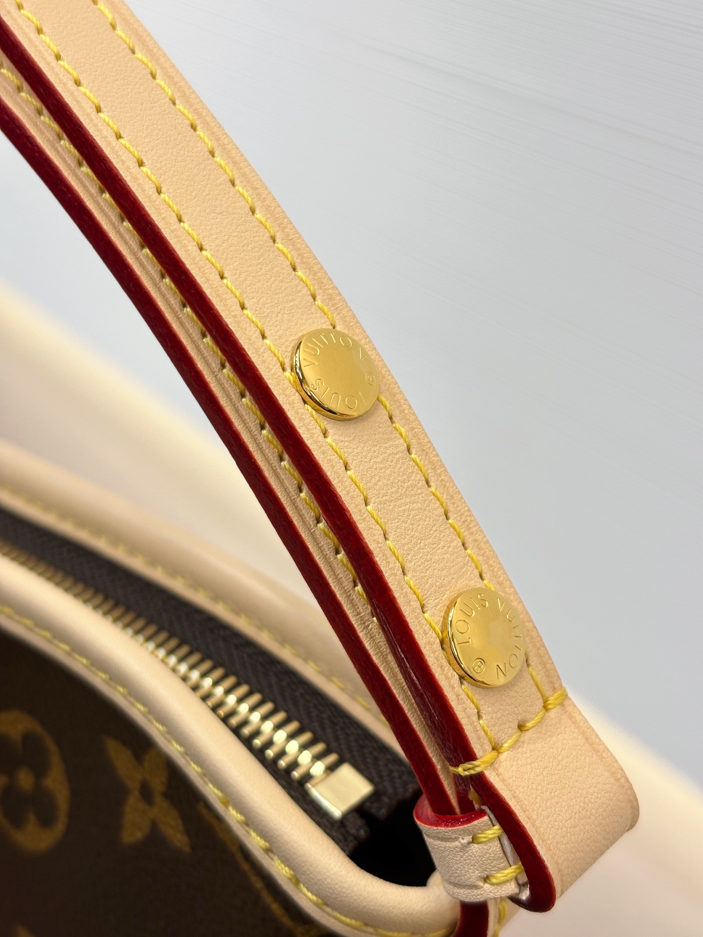 LV Lineup Monogram - Women - Handbags -34.5x26x13CM