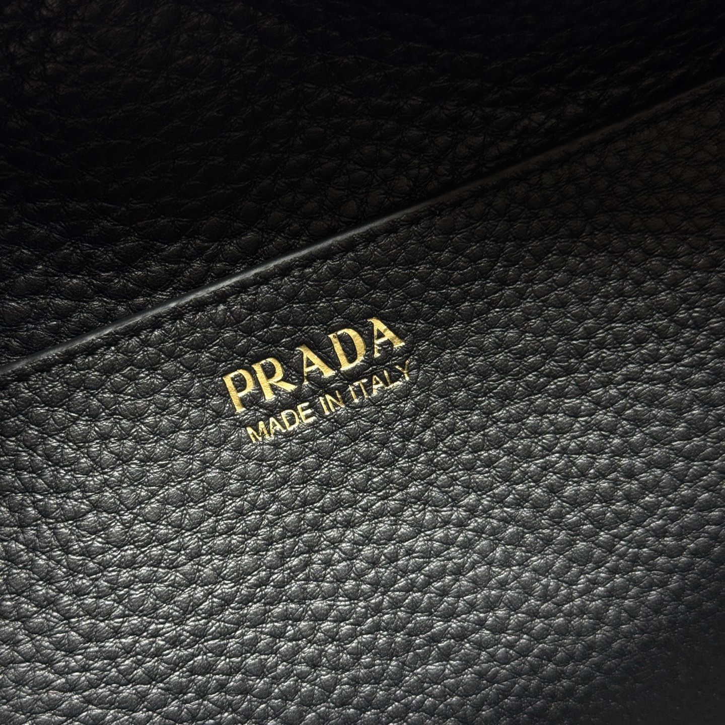 Pra*a Leather Handbag 1BB148-33*22*14CM