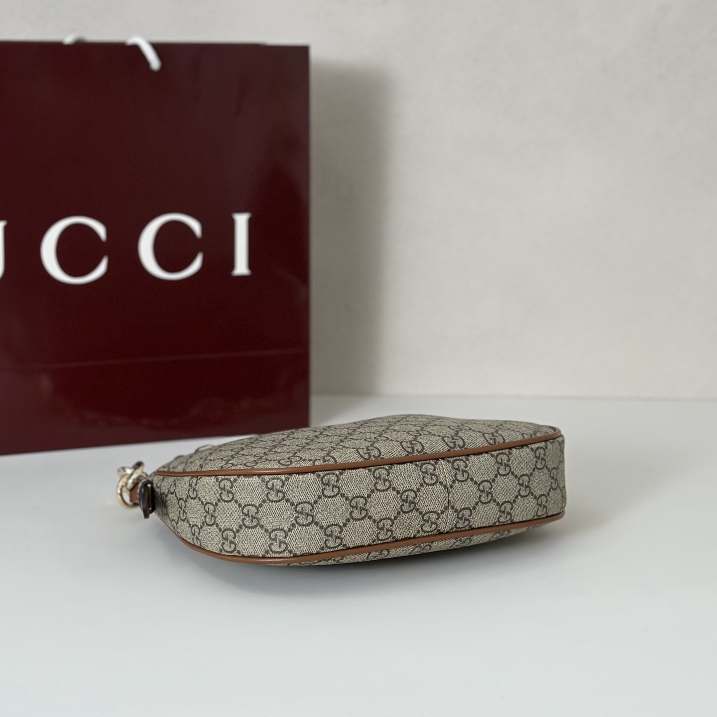 Gv*c* GG Emblem Medium Shoulder Bag-25.5*20CM
