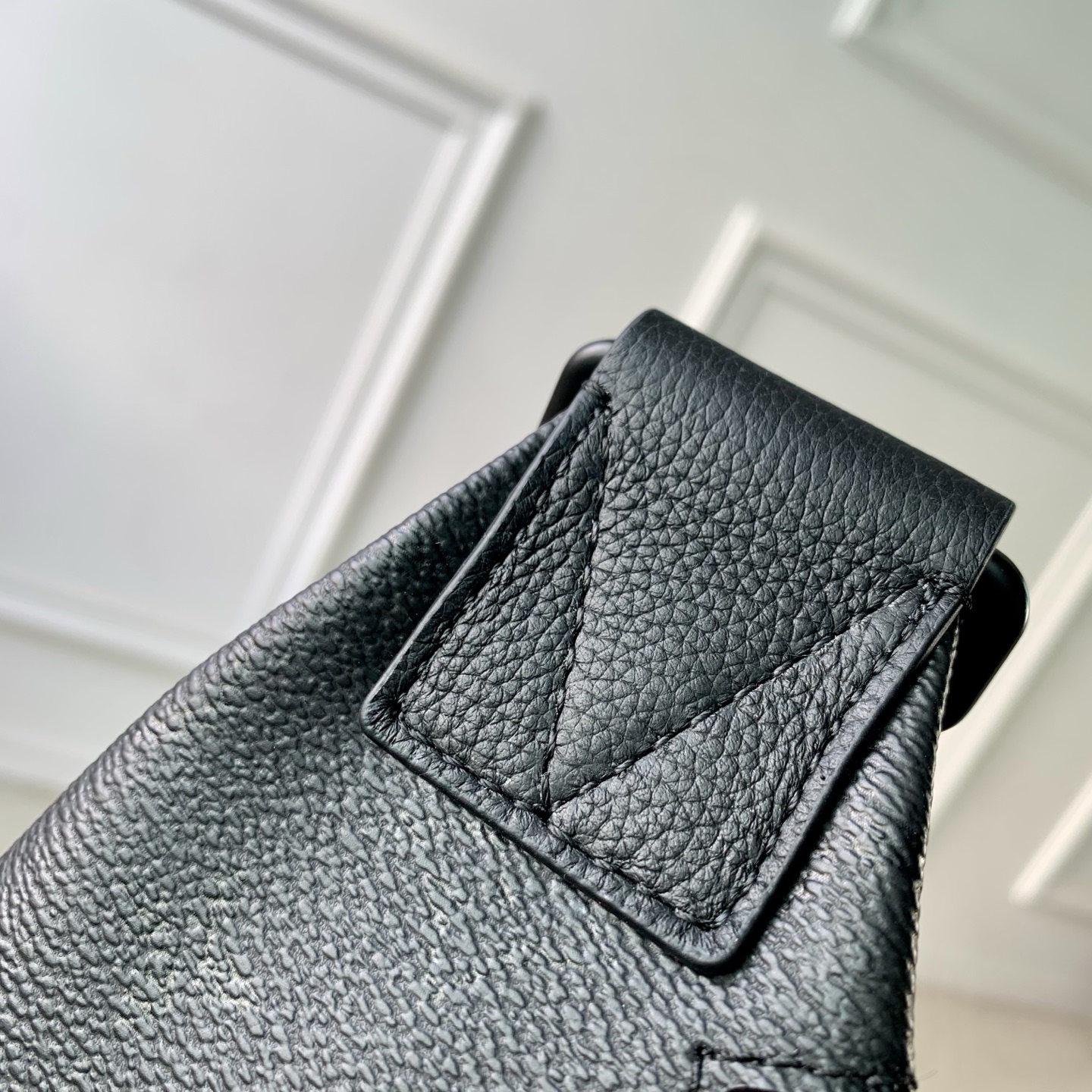 L0vis Vvtt0n Duo Shoulder Bag M28399-20 x 42 x 6CM