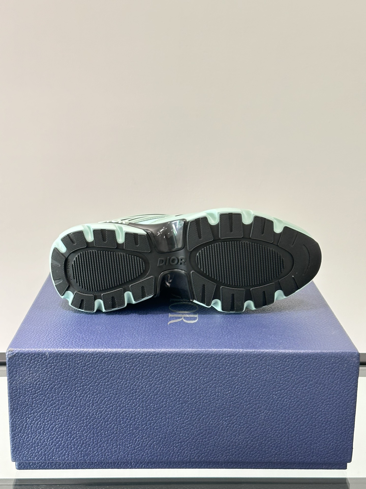 Diro Sports Sneakers
