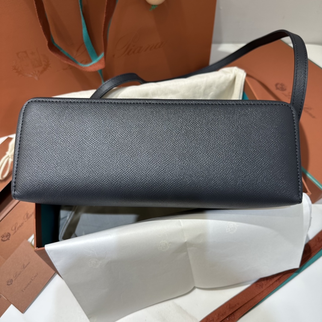 L0r0 P1ana Extra Bag L27-16*27*10CM