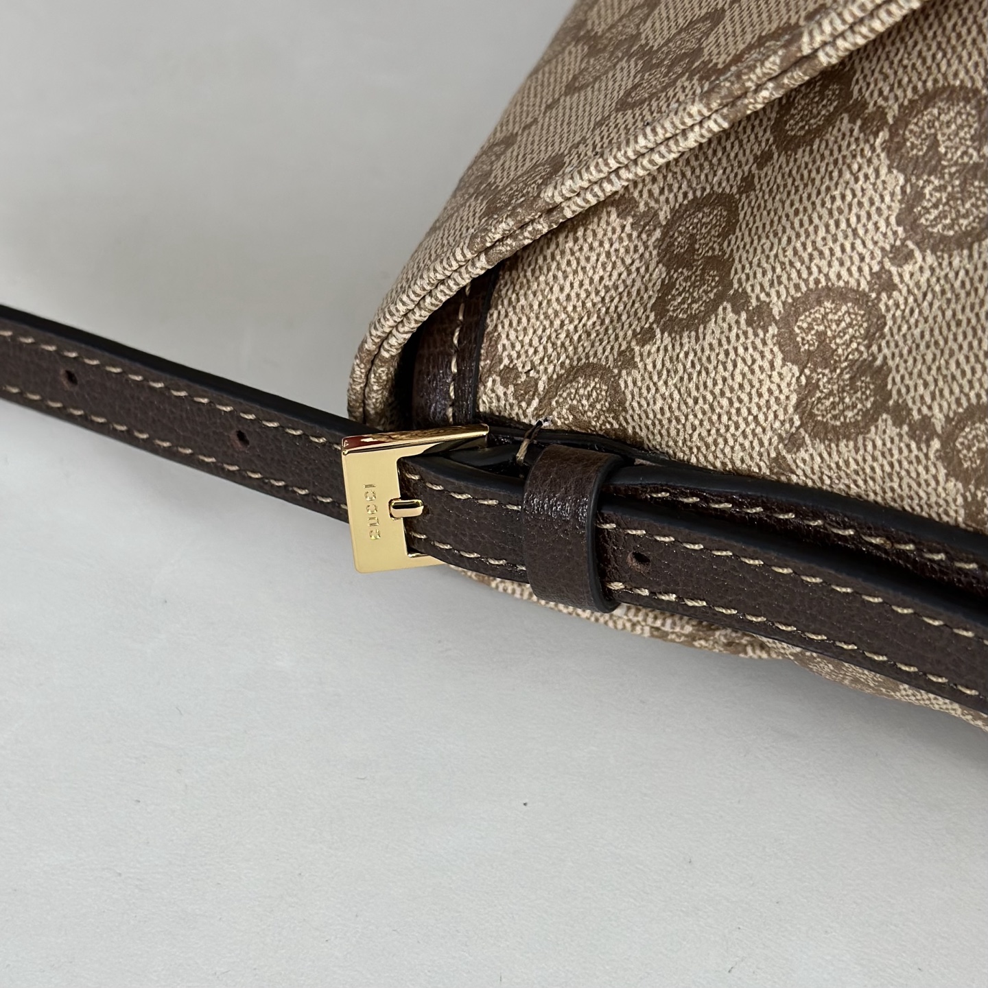 Guc*ci Madison Medium Shoulder Bag In Sand And Brown GG Canvas-31*13*11.5CM