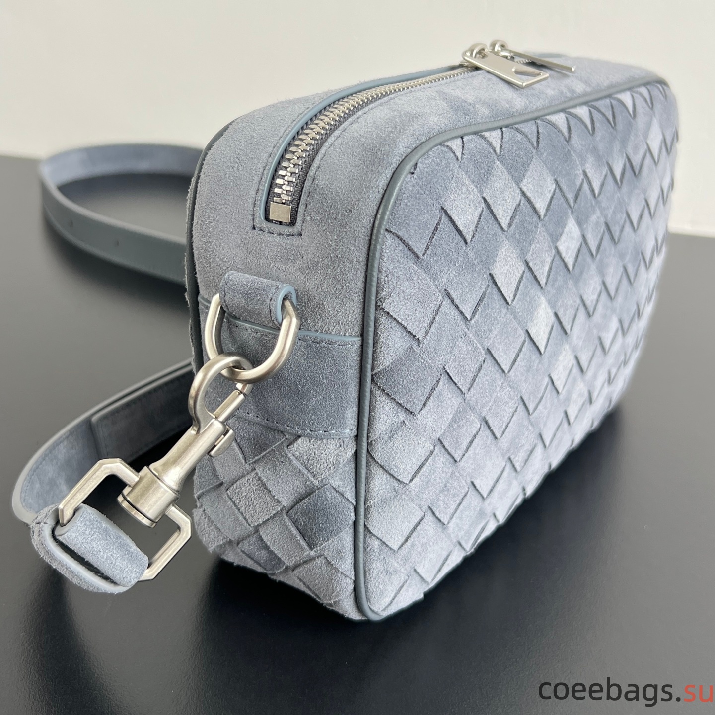 B0tt*ga Ven*ta Small Interrecciato Bag-24.5x15x6CM