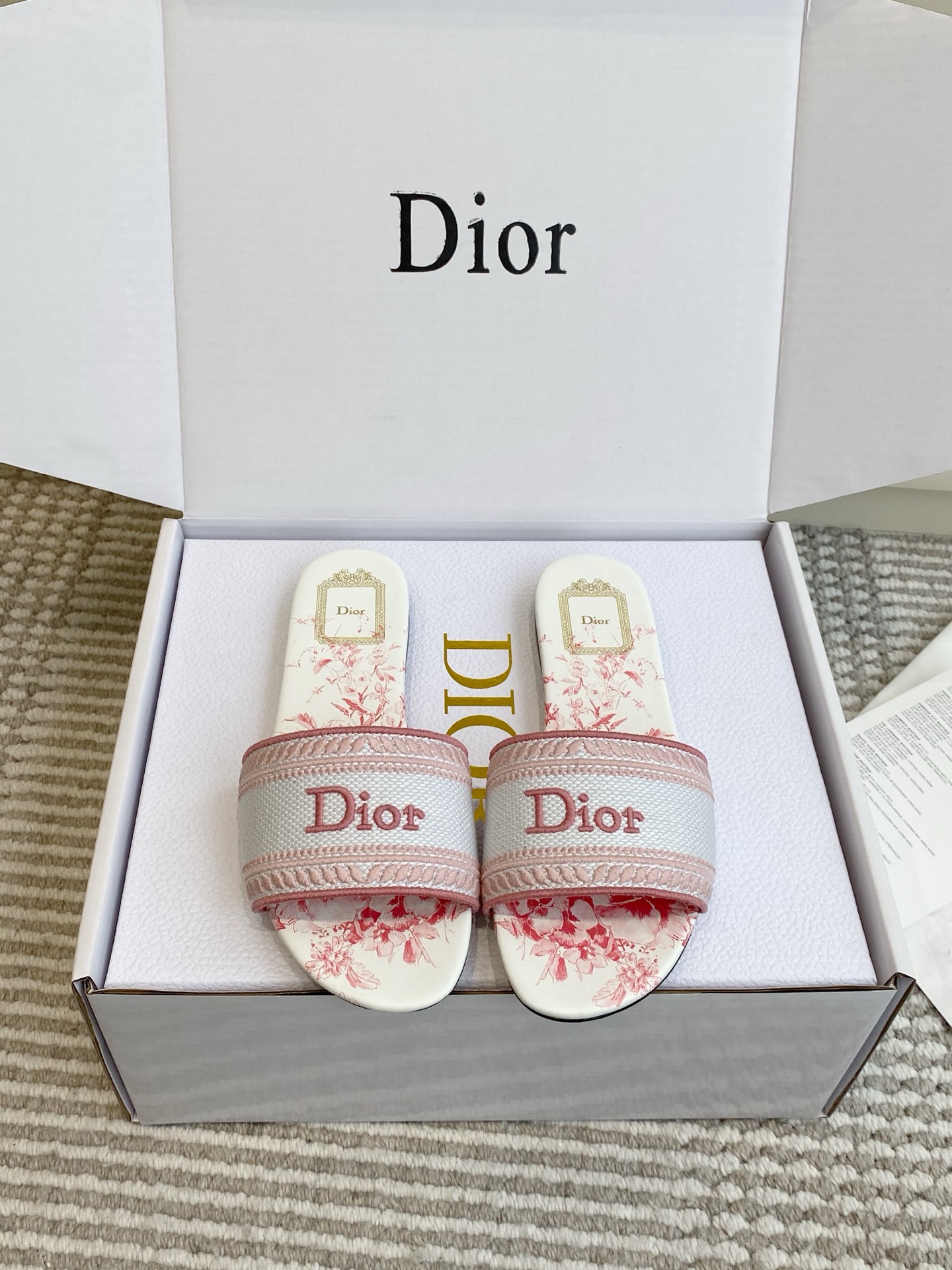Diro Slippers