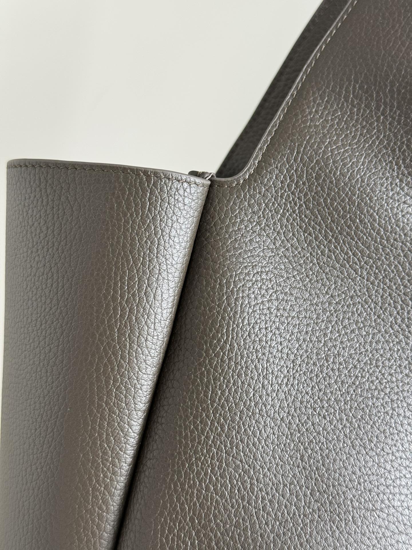 Y51 Hobo Tote-50*28*18CM
