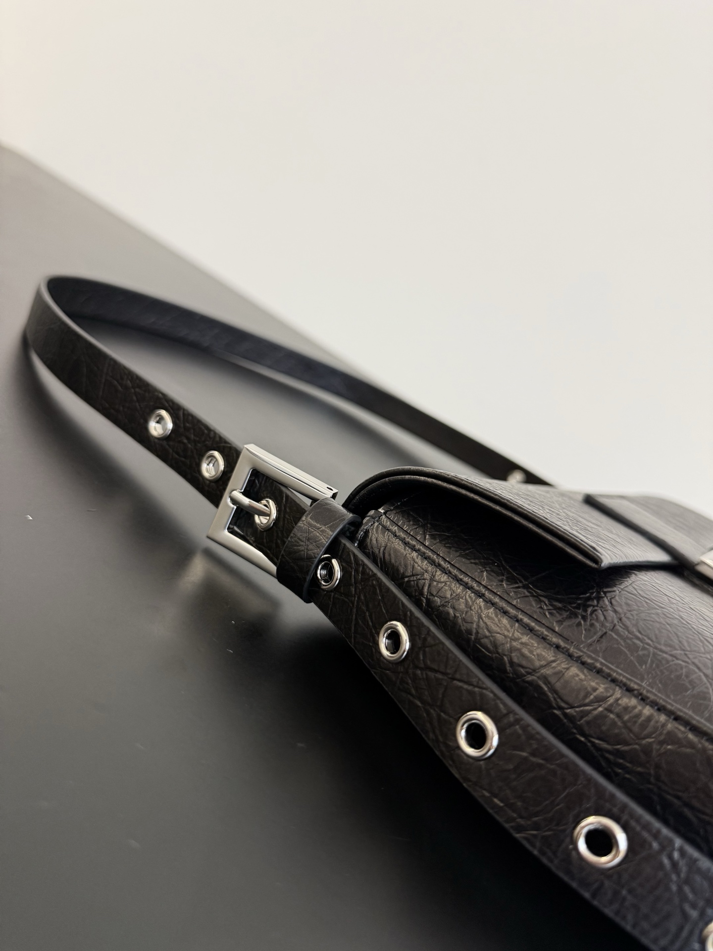 F**di Zucca Leather Baguette Shoulder Bag-26*14*4CM