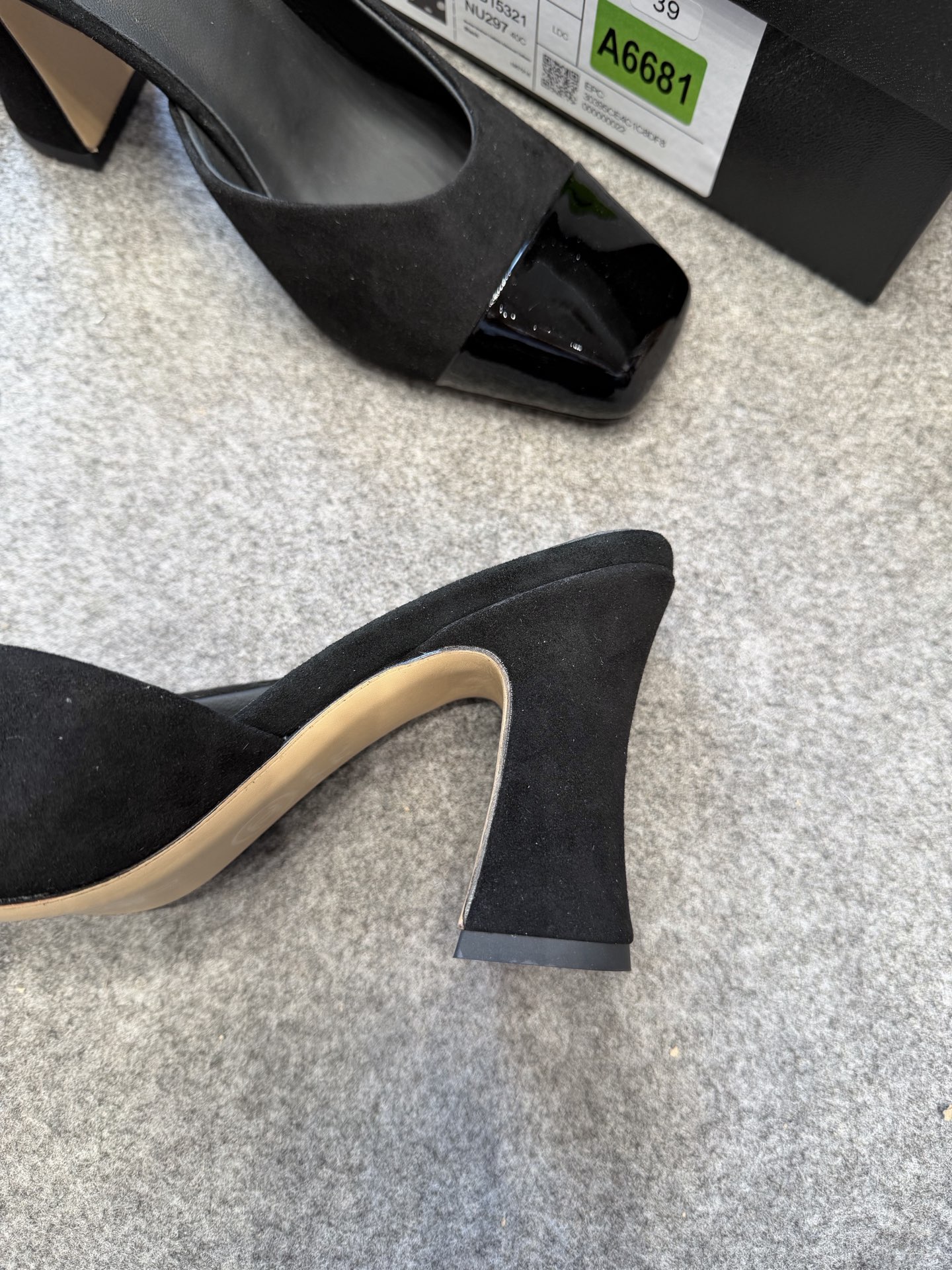 Cha*el Mules - Lambskin & Patent-8CM