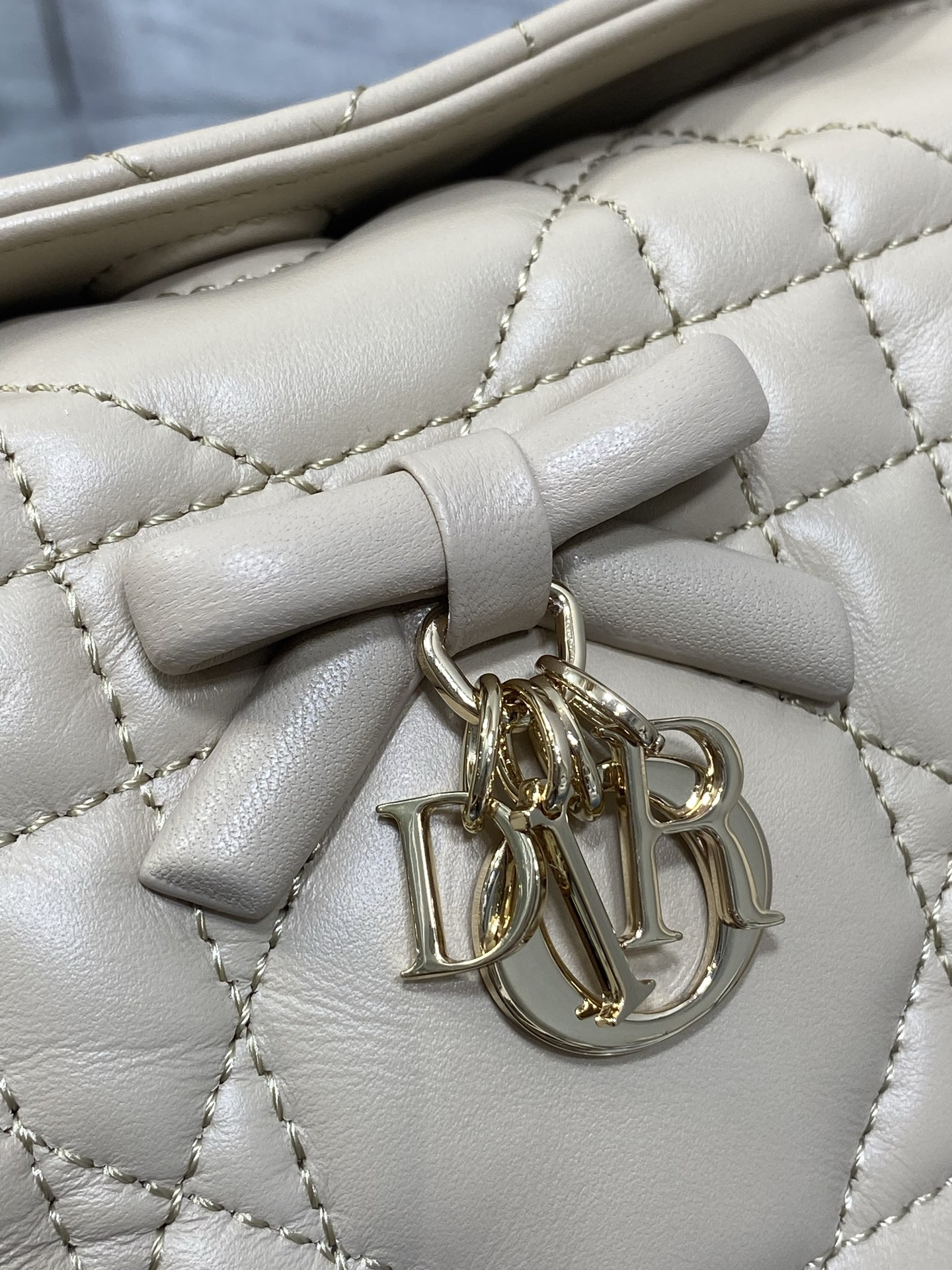 Di*or Top Handle Bag-22.5*9*13CM