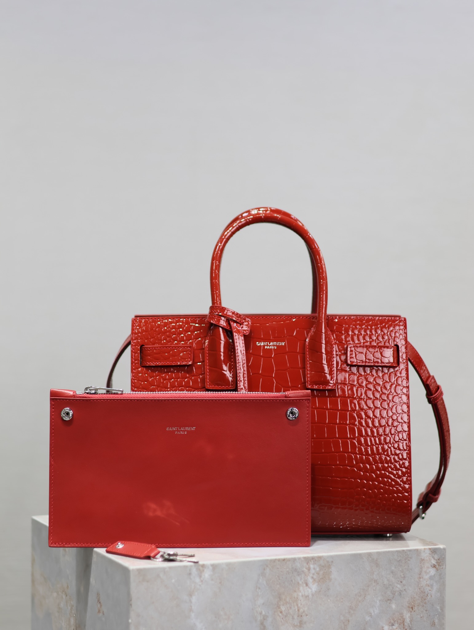 Y51 Sac De Jour-22x18x10.5&26x20.5x12.5CM