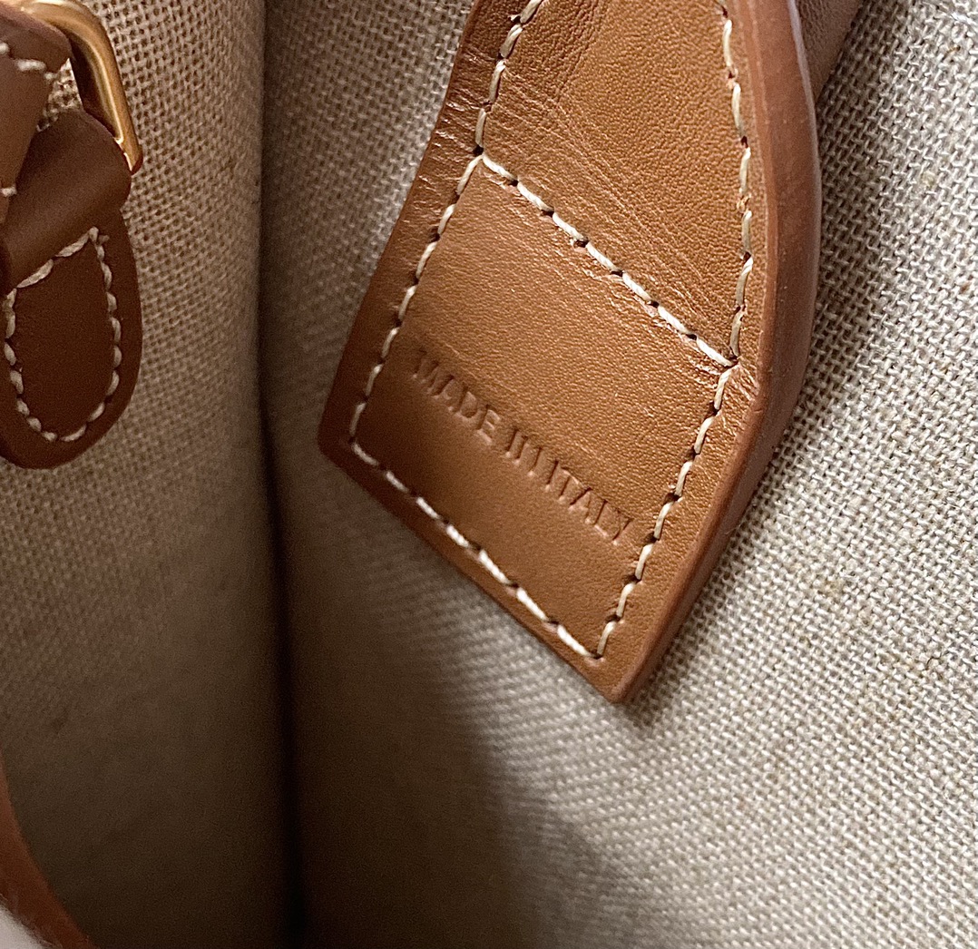 Celin Triomphe Tote-17*21*4CM