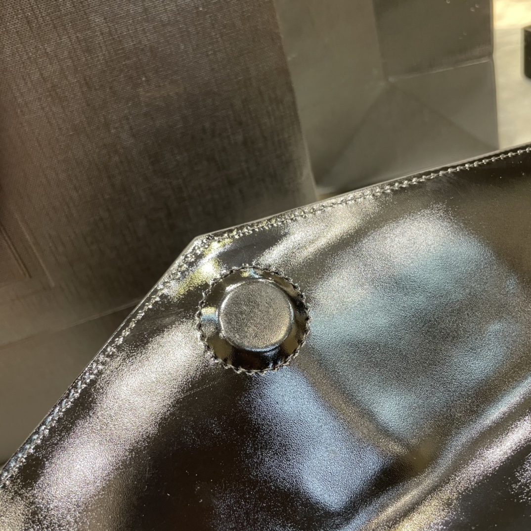 Y*L uptown wallet-27×16×2cm