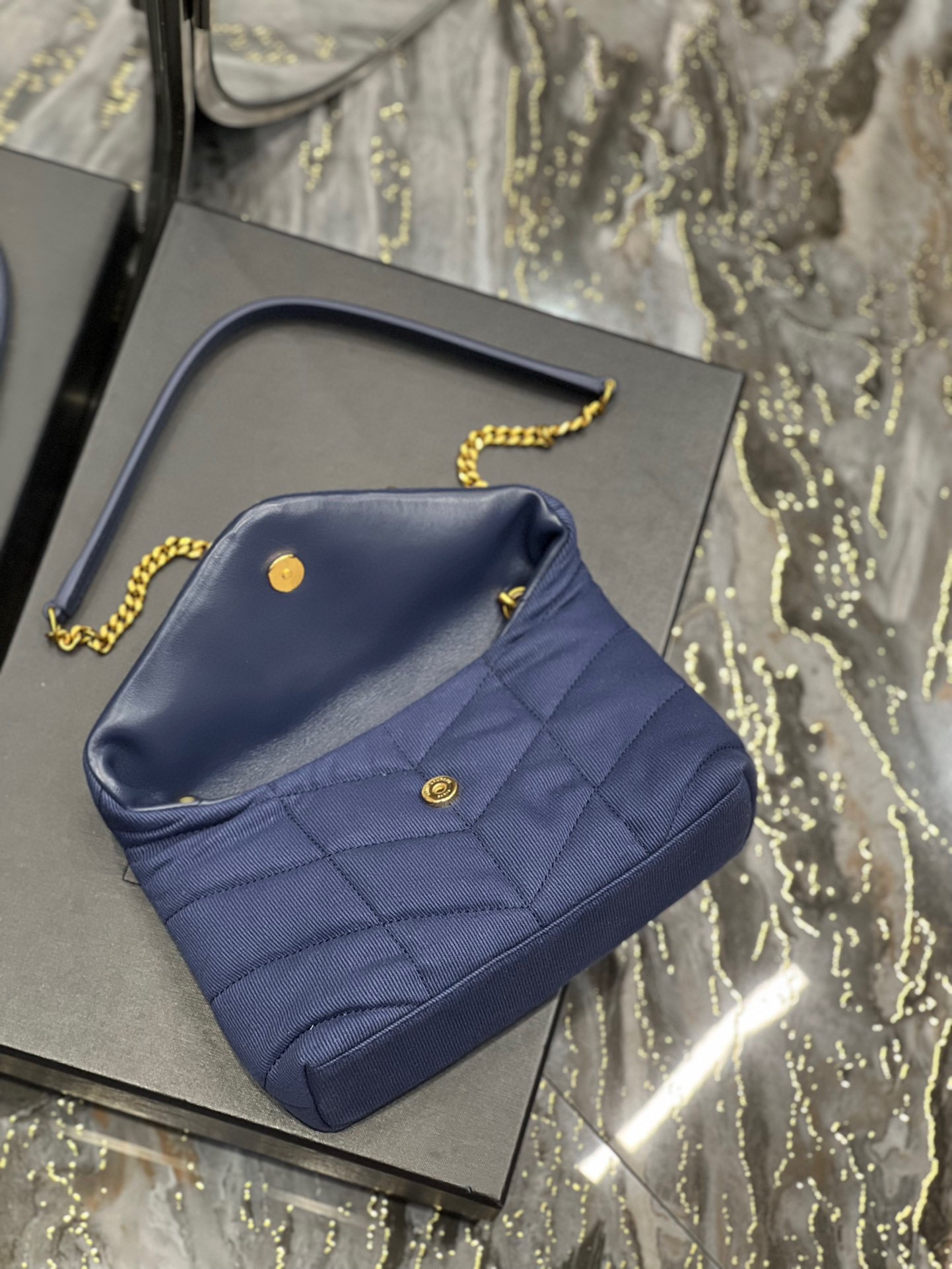 Y*L large loulou puffer-23×15.5×5.8ccm