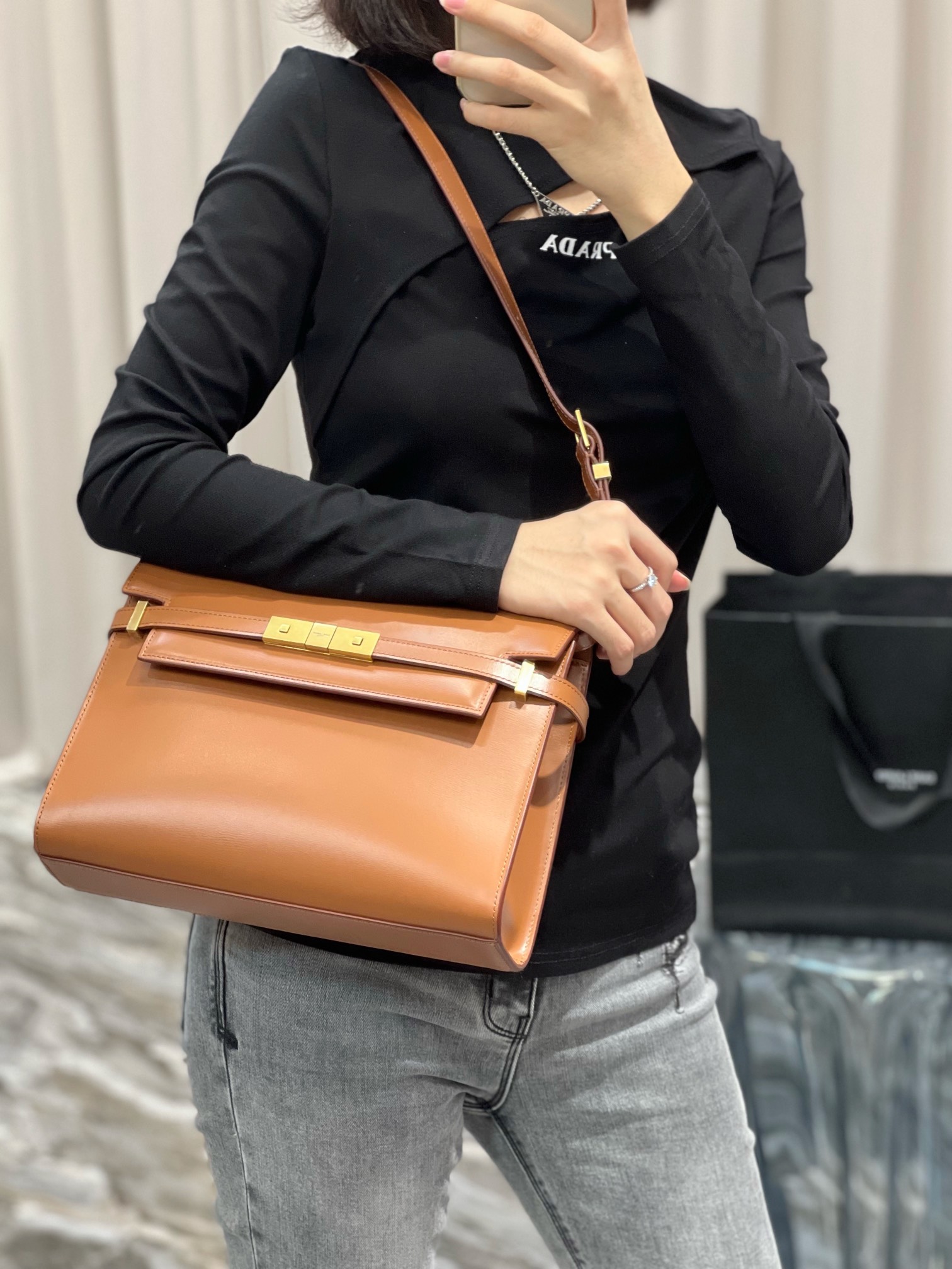 Y*L manhattan-29x20.5x7cm