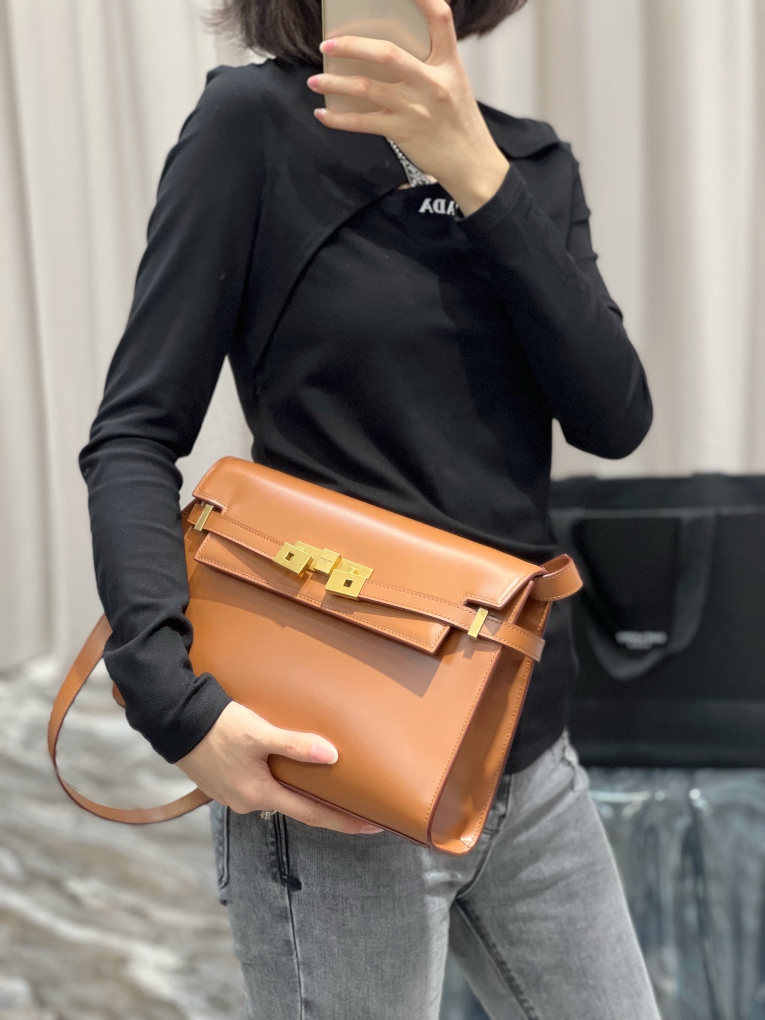 Y*L manhattan-29x20.5x7cm