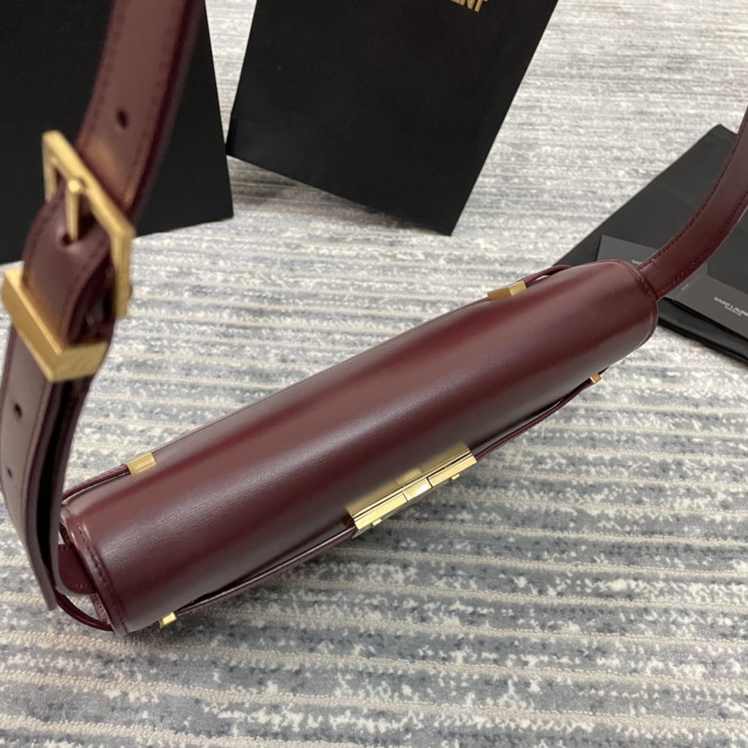 Y*L manhattan-29x20.5x7cm